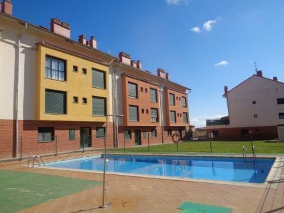 Foto 2 de Dúplex en venta en travesía La Posada de 3 habitaciones con terraza y piscina
