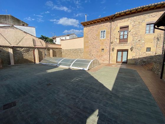 Foto 1 de Venta de casa adosada en calle Real de Abajo de 5 habitaciones con terraza y piscina