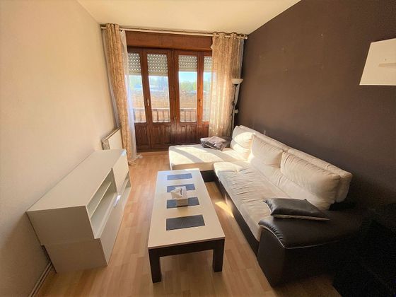 Foto 2 de Venta de piso en avenida De la Rioja de 2 habitaciones con calefacción