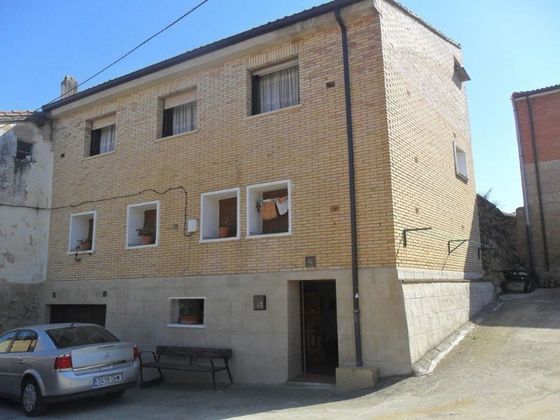 Foto 1 de Casa en venta en Gimileo de 4 habitaciones con garaje