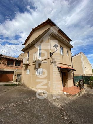 Foto 1 de Casa en venda a calle Maralobueno de 3 habitacions amb balcó i calefacció