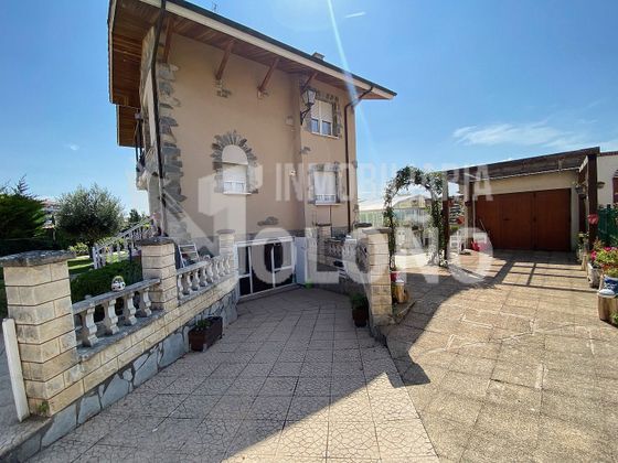 Foto 2 de Xalet en venda a calle Las Viñas de 4 habitacions amb terrassa i piscina