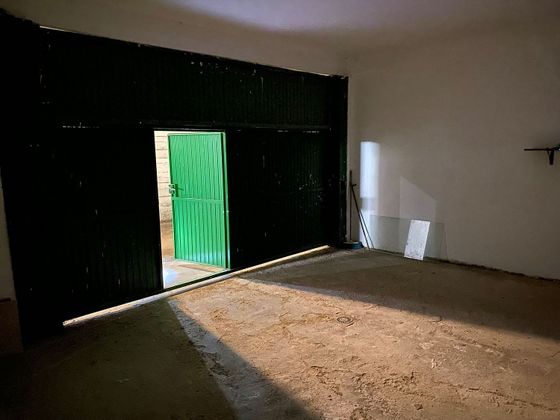 Foto 2 de Garatge en venda a avenida De la Rioja de 25 m²