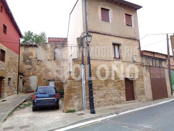 Foto 2 de Casa en venda a plaza Ibarra de 3 habitacions amb terrassa i garatge