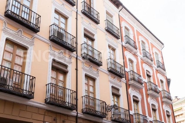 Foto 2 de Pis en venda a calle San Antonio de Padua de 4 habitacions amb terrassa i balcó