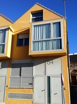 Foto 1 de Casa en venda a calle Bastión de 4 habitacions amb terrassa i garatge
