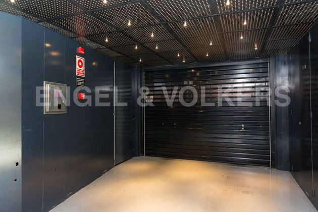 Foto 2 de Garatge en venda a calle Duque de la Victoria de 12 m²
