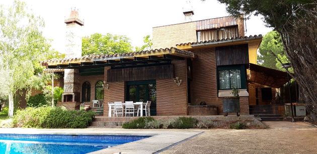 Foto 2 de Xalet en venda a calle Zabaleta de 4 habitacions amb terrassa i piscina