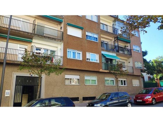 Foto 2 de Pis en venda a Navas del Marqués (Las) de 3 habitacions amb balcó