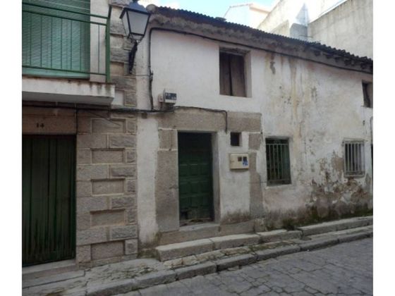 Foto 2 de Casa adossada en venda a Hoyo de Pinares (El) de 5 habitacions i 104 m²
