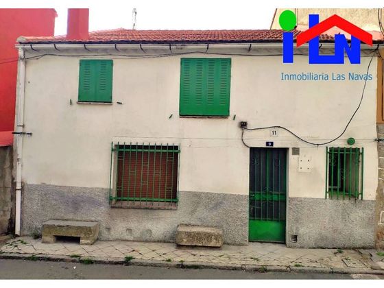 Foto 1 de Casa adossada en venda a Navas del Marqués (Las) de 3 habitacions i 100 m²