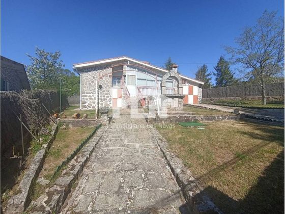 Foto 2 de Xalet en venda a Navalperal de Pinares de 3 habitacions amb terrassa i garatge