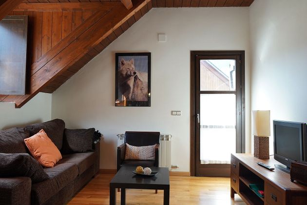 Foto 2 de Àtic en venda a Bielsa de 2 habitacions amb garatge i balcó