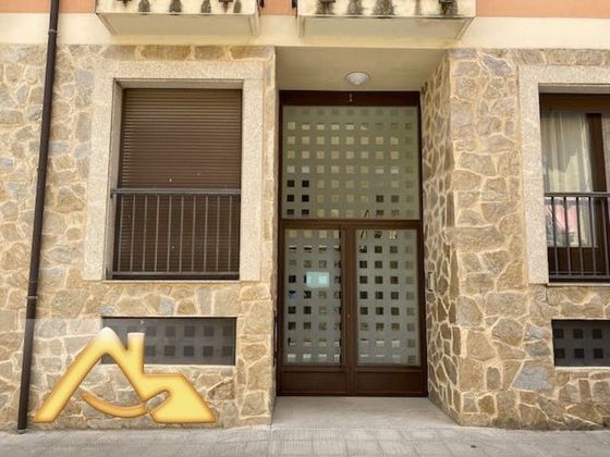 Foto 1 de Pis en venda a calle Milagros Garcia Rey de 2 habitacions amb calefacció i ascensor