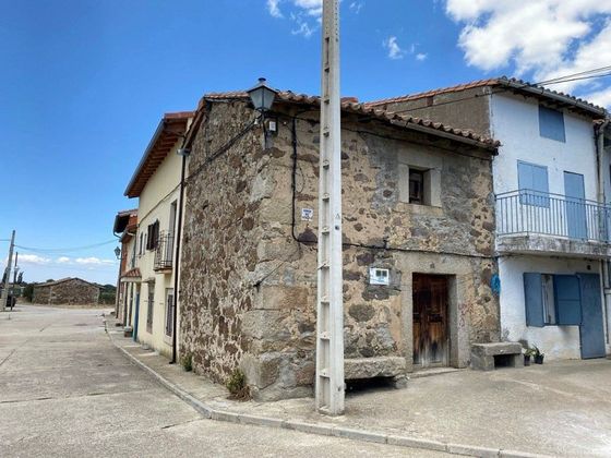 Foto 2 de Casa en venda a calle Bejarano de 1 habitació i 31 m²