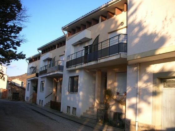 Foto 1 de Dúplex en venda a Manzanera de 3 habitacions amb terrassa i balcó
