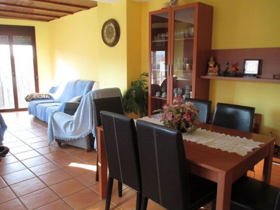 Foto 2 de Pis en venda a Mora de Rubielos de 3 habitacions amb terrassa i balcó