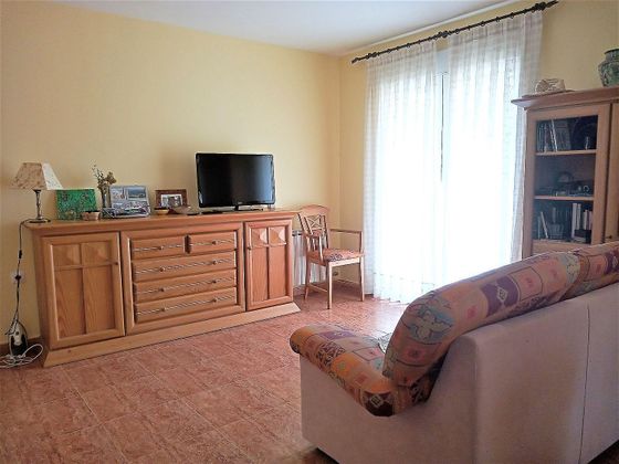 Foto 2 de Venta de piso en Manzanera de 3 habitaciones con terraza