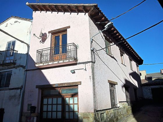 Foto 1 de Casa en venda a Guadalaviar de 2 habitacions amb garatge i balcó