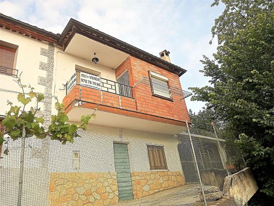 Foto 1 de Casa en venda a Manzanera de 6 habitacions amb terrassa i garatge