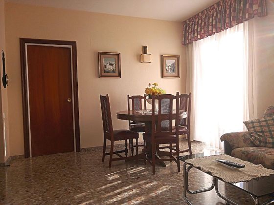 Foto 2 de Pis en venda a Manzanera de 3 habitacions amb terrassa