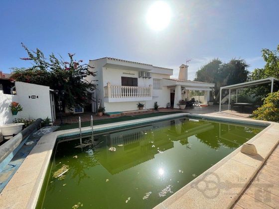 Foto 2 de Casa en venda a Playa del Galán de 5 habitacions amb piscina i garatge