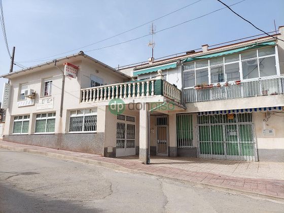 Foto 1 de Casa en venda a Sacedón de 6 habitacions amb terrassa i garatge