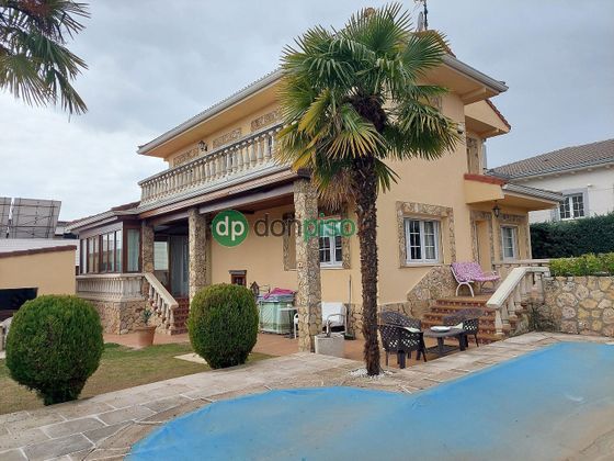 Foto 2 de Xalet en venda a Cabanillas del Campo de 4 habitacions amb terrassa i piscina