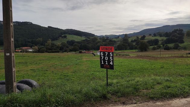 Foto 1 de Venta de terreno en Ribamontán al Monte de 2000 m²