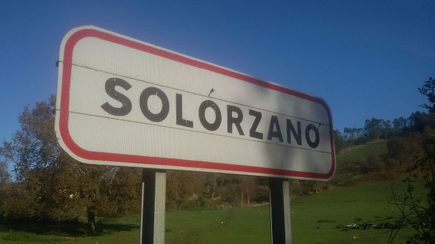 Foto 2 de Terreny en venda a Solórzano de 752 m²
