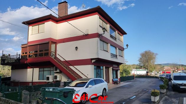 Foto 2 de Xalet en venda a plaza La de 6 habitacions amb terrassa i garatge