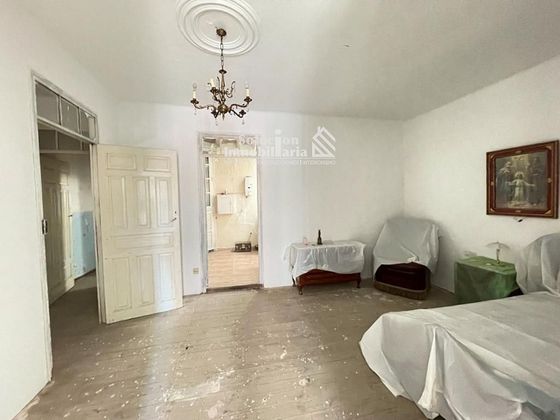 Foto 2 de Casa en venda a Castellanos de Moriscos de 4 habitacions amb balcó