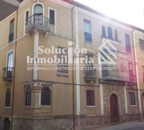 Foto 1 de Casa en venda a Ciudad Rodrigo de 12 habitacions amb balcó