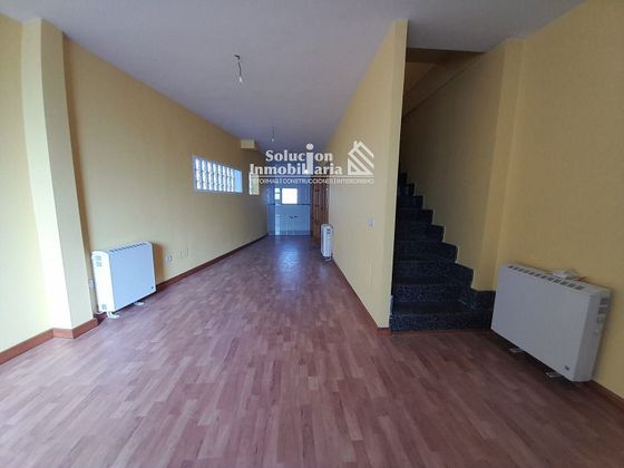 Foto 2 de Casa en venda a Tejares -Chamberí - Alcades de 3 habitacions amb terrassa i garatge
