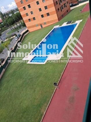 Foto 1 de Piso en venta en Tejares -Chamberí - Alcades de 2 habitaciones con piscina y garaje