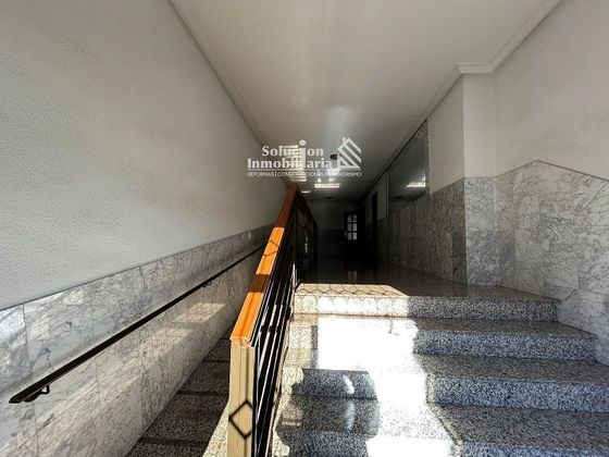 Foto 2 de Venta de piso en Alba de Tormes de 2 habitaciones con balcón y calefacción