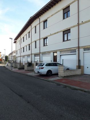 Foto 1 de Casa en venta en calle Hornos de 3 habitaciones con terraza y garaje