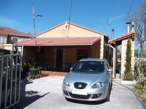 Foto 1 de Venta de chalet en calle Leon Argueso de 3 habitaciones con garaje y jardín