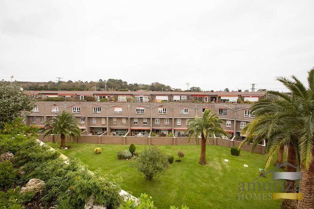 Foto 2 de Pis en venda a Zona Artaza - Sarriena de 4 habitacions amb terrassa i piscina