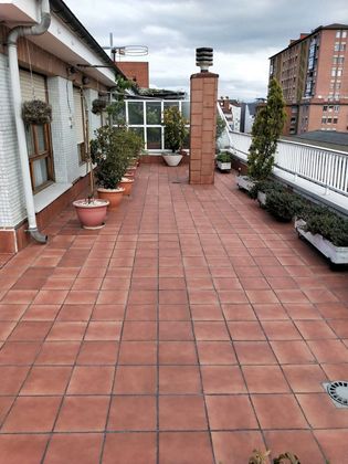 Foto 2 de Àtic en venda a La Ería - Masip de 3 habitacions amb terrassa i garatge