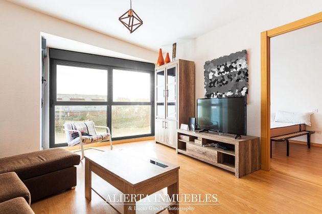 Foto 2 de Àtic en venda a calle De la Colasa de 2 habitacions amb terrassa i garatge