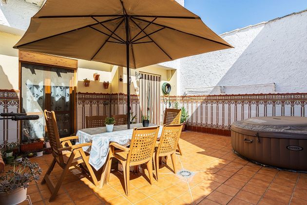 Foto 1 de Venta de chalet en Pastriz de 3 habitaciones con terraza y piscina