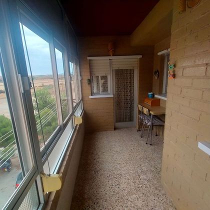Foto 1 de Piso en venta en Cariñena de 3 habitaciones con terraza y garaje