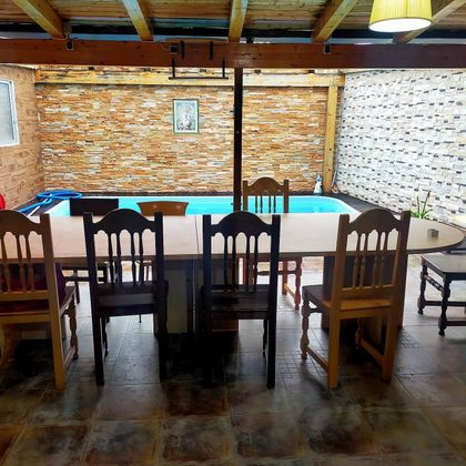 Foto 2 de Chalet en venta en María de Huerva de 6 habitaciones con terraza y piscina