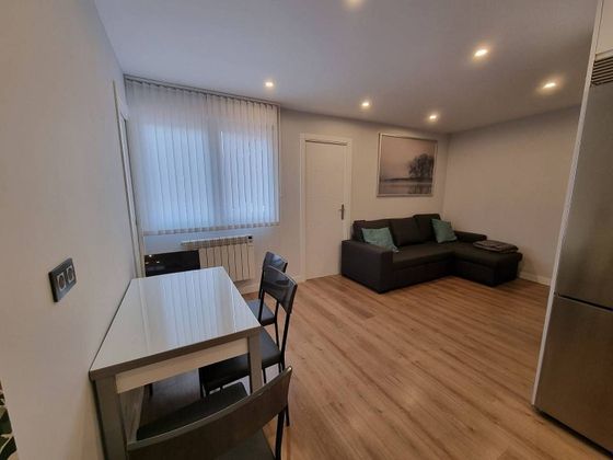 Foto 2 de Alquiler de piso en Centro - Gijón de 2 habitaciones con muebles y calefacción