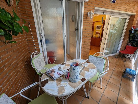 Foto 2 de Venta de piso en El Poble Sec - Parc de Montjuïc de 4 habitaciones con terraza y balcón
