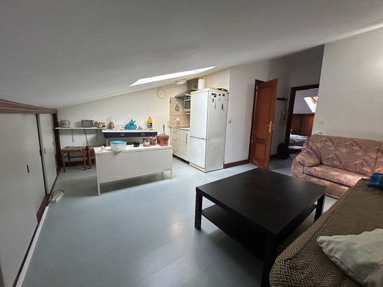 Foto 2 de Pis en venda a Iturrigorri-Peñascal de 2 habitacions amb balcó i calefacció