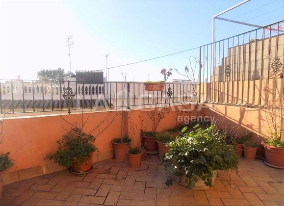 Foto 2 de Casa en venda a Ayuntamiento-Barrio Alto de 3 habitacions amb terrassa i aire acondicionat