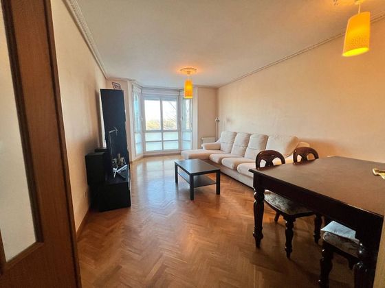 Foto 2 de Piso en venta en Horcajo de 3 habitaciones con garaje y aire acondicionado