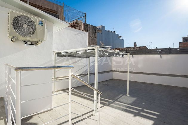 Foto 1 de Pis en venda a Centre - Colomeres - Rambles de 4 habitacions amb terrassa i aire acondicionat